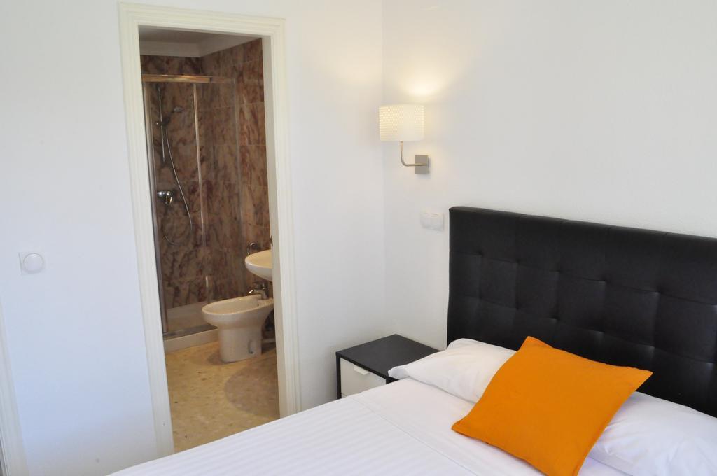 Family Beach Club Sevilla II Oliva Room photo